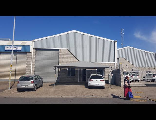 440M² FACTORY TO LET IN STIKLAND INDUSTRIAL
